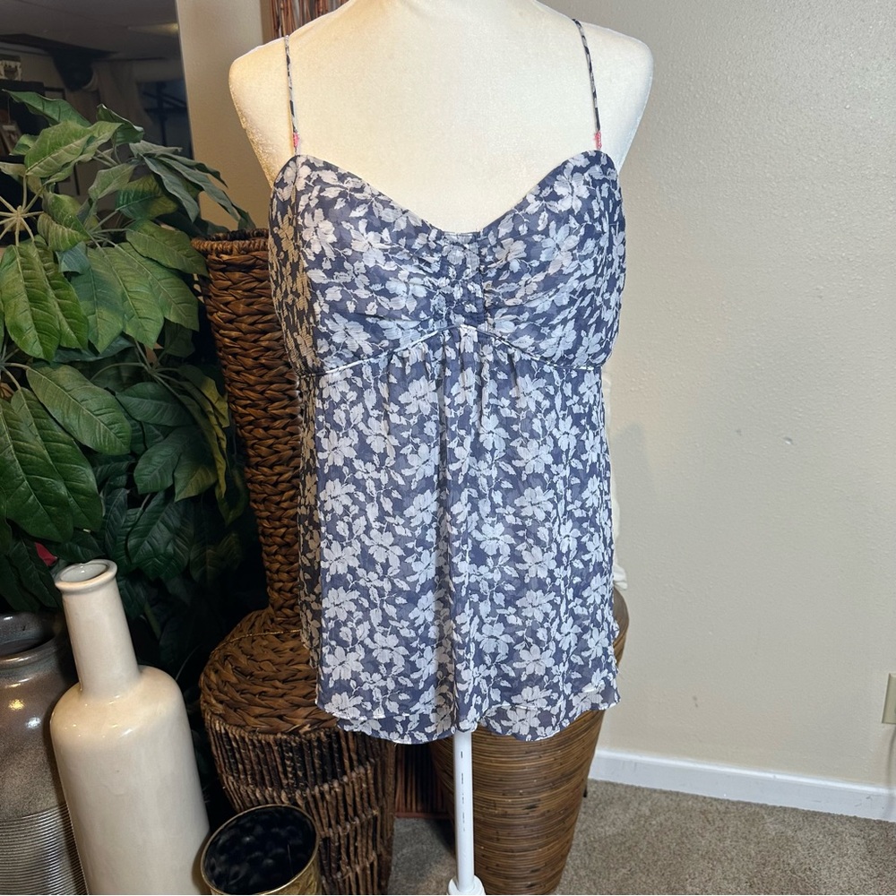 American Eagle Outfitters Navy and White Floral Spaghetti Strap Cami